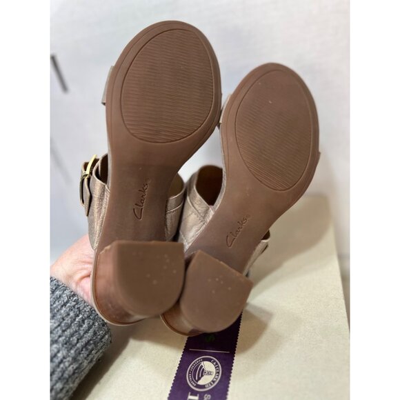Clarks Ralene Rose Champagne Leather Sandals women Size 8M With Box - Picture 6 of 8